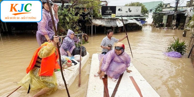 Các hoạt động cứu trợ KJC tại vùng thiên tai